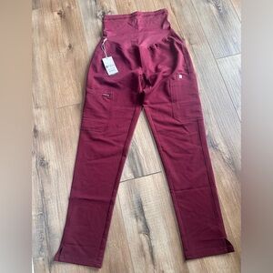 FIGS Women's XXS Yola Maternity 3.0 Tall Scrub Pants New w/ Tags!